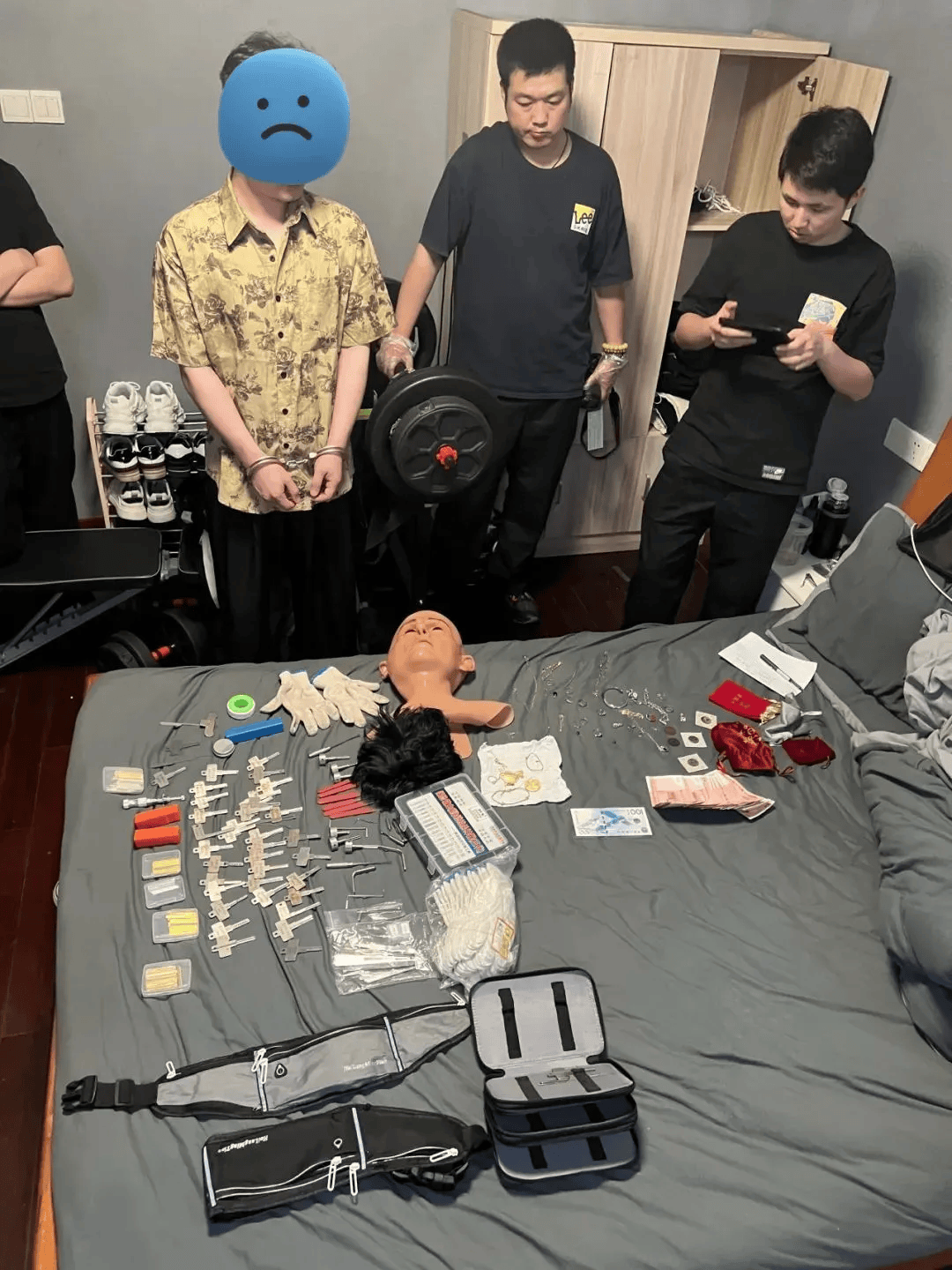 看到这种人脸，立即警惕！已有人报案