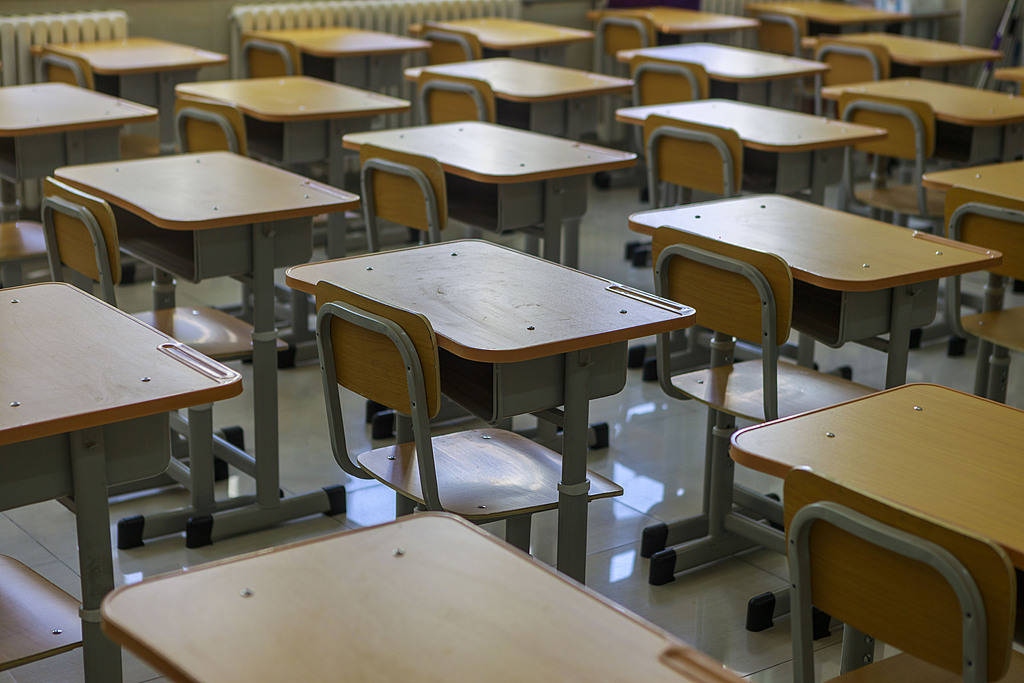 几十名家长罢课抵制多动症孩子 矛盾咋解