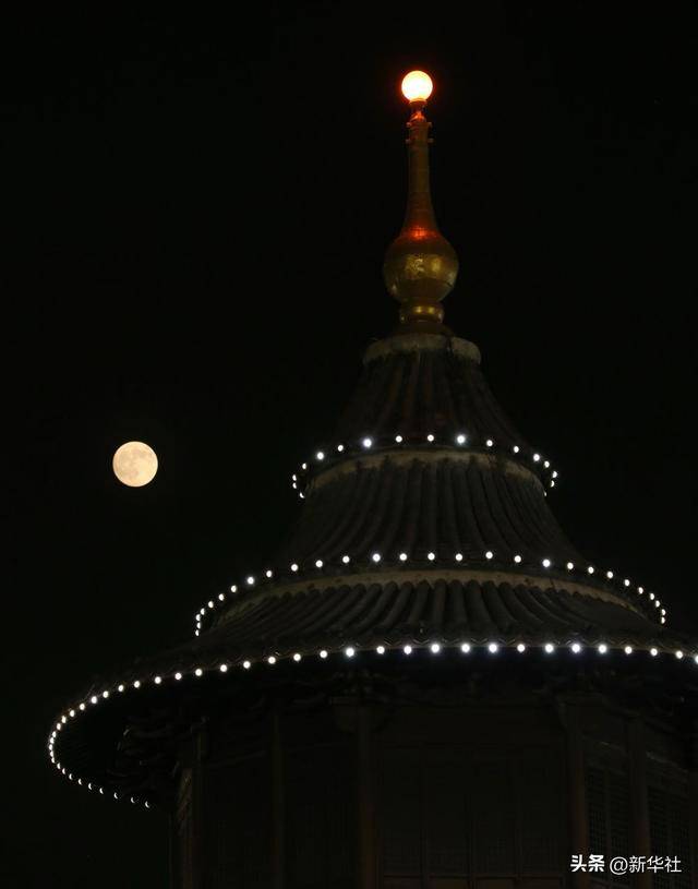 新华社出图｜明月共此时