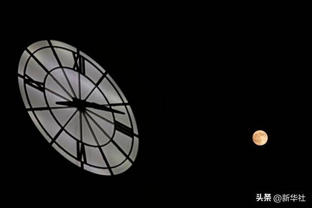 新华社出图｜明月共此时