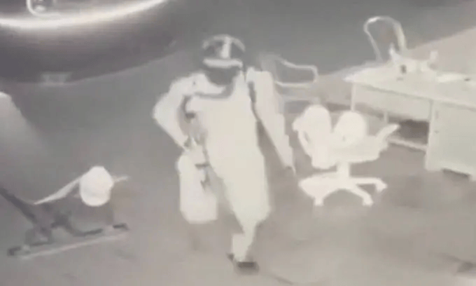 越南一家3口被枪杀，33岁男子被警方抓获，声称“为完成游戏任务”，抢走现金折合人民币140元