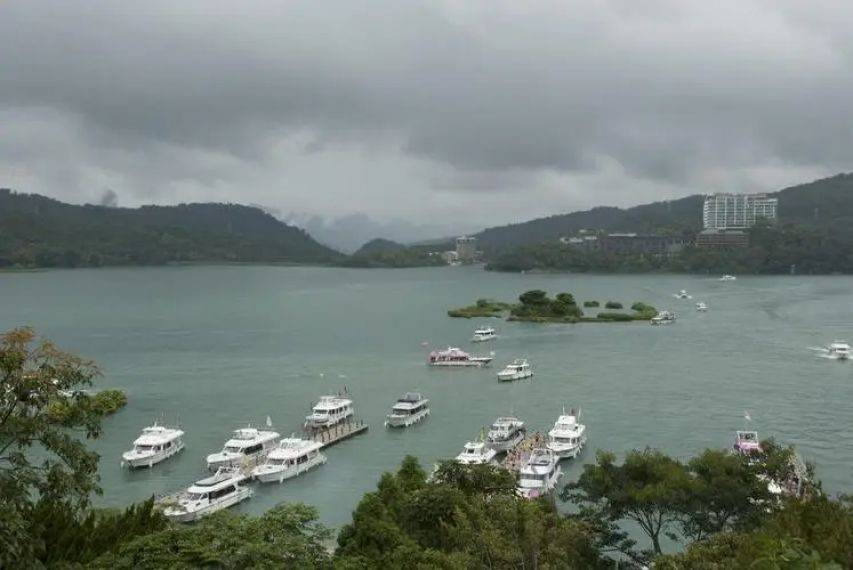 台当局抗议,要求大陆允许赴陆参会?国台办反手提出一个条件:不答应别想来!统一势在必行