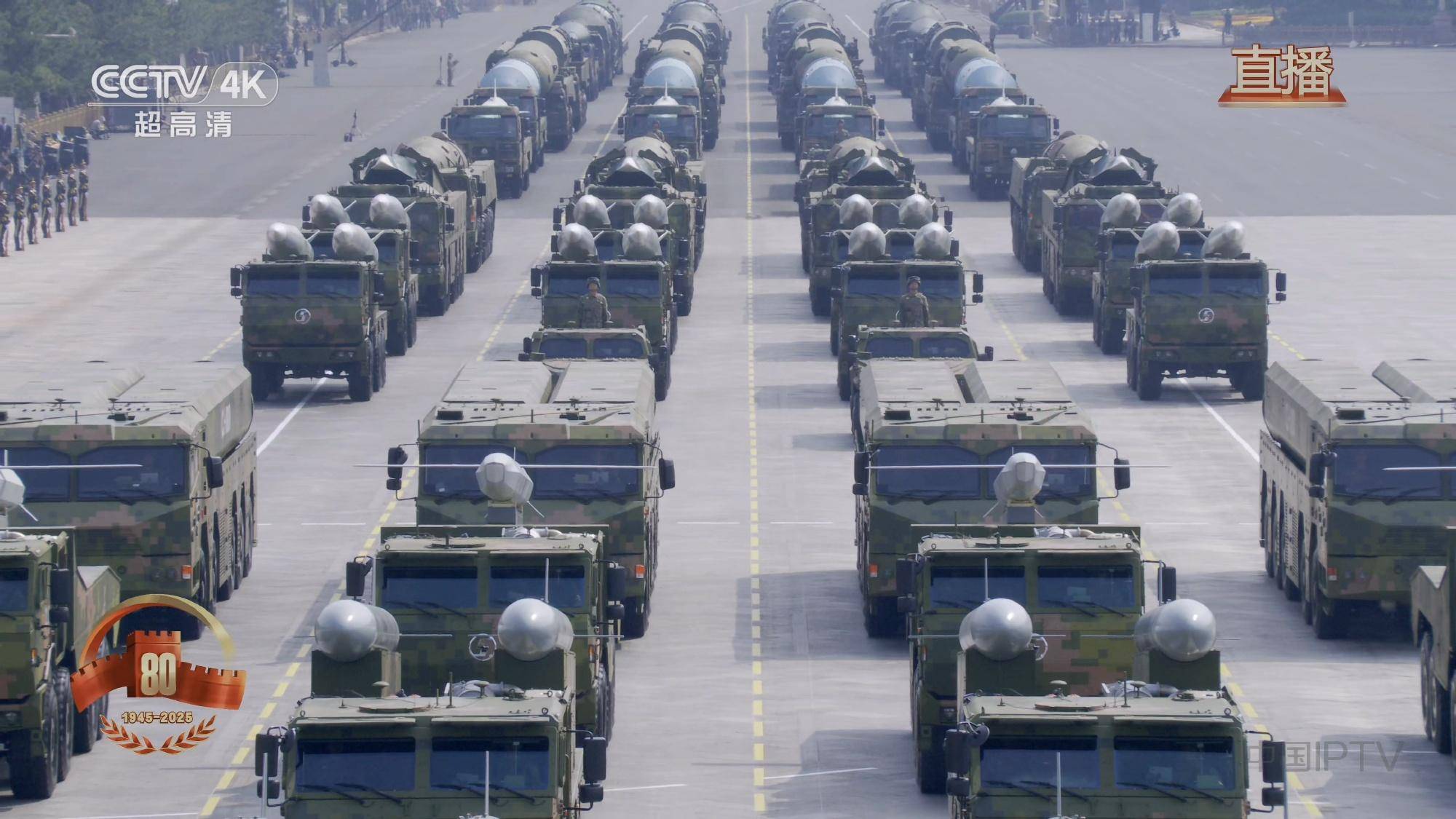 美媒公开中国轰炸计划:日本敢走错半步,我们万枚导弹雨包大饺子